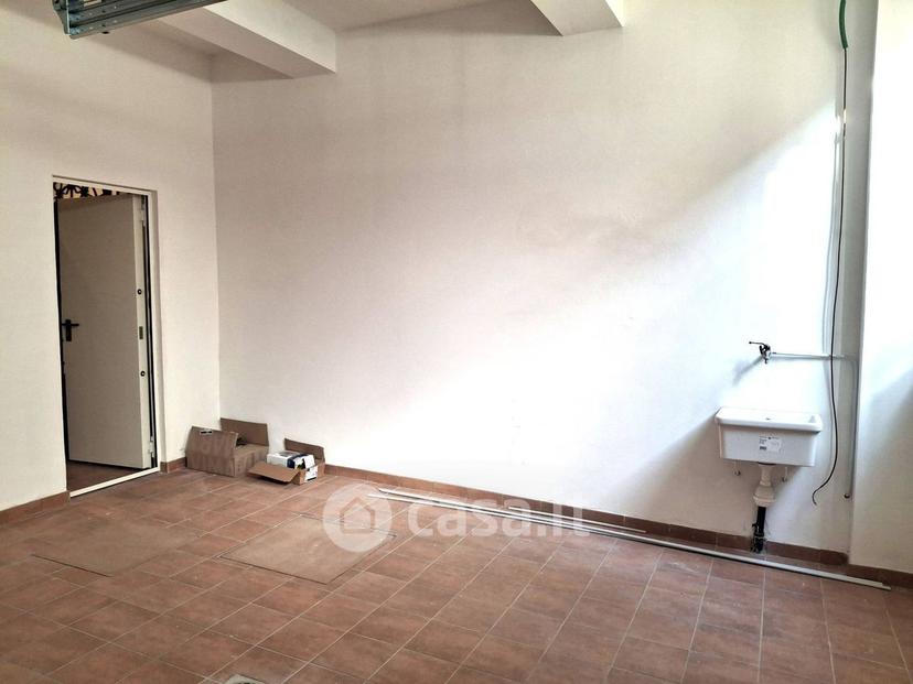 Quadrilocale in Via Francesco del Cossa 21 — foto 19 di 41
