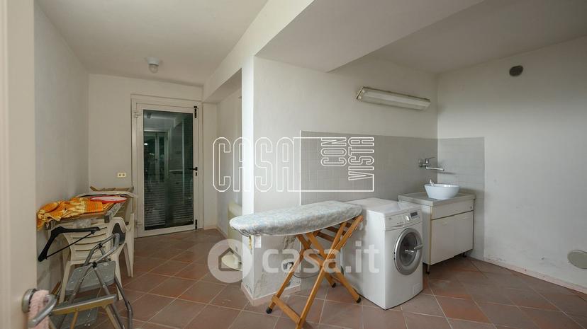 Villa in Via Carbognano 3 ° Traversa — foto 9 di 60