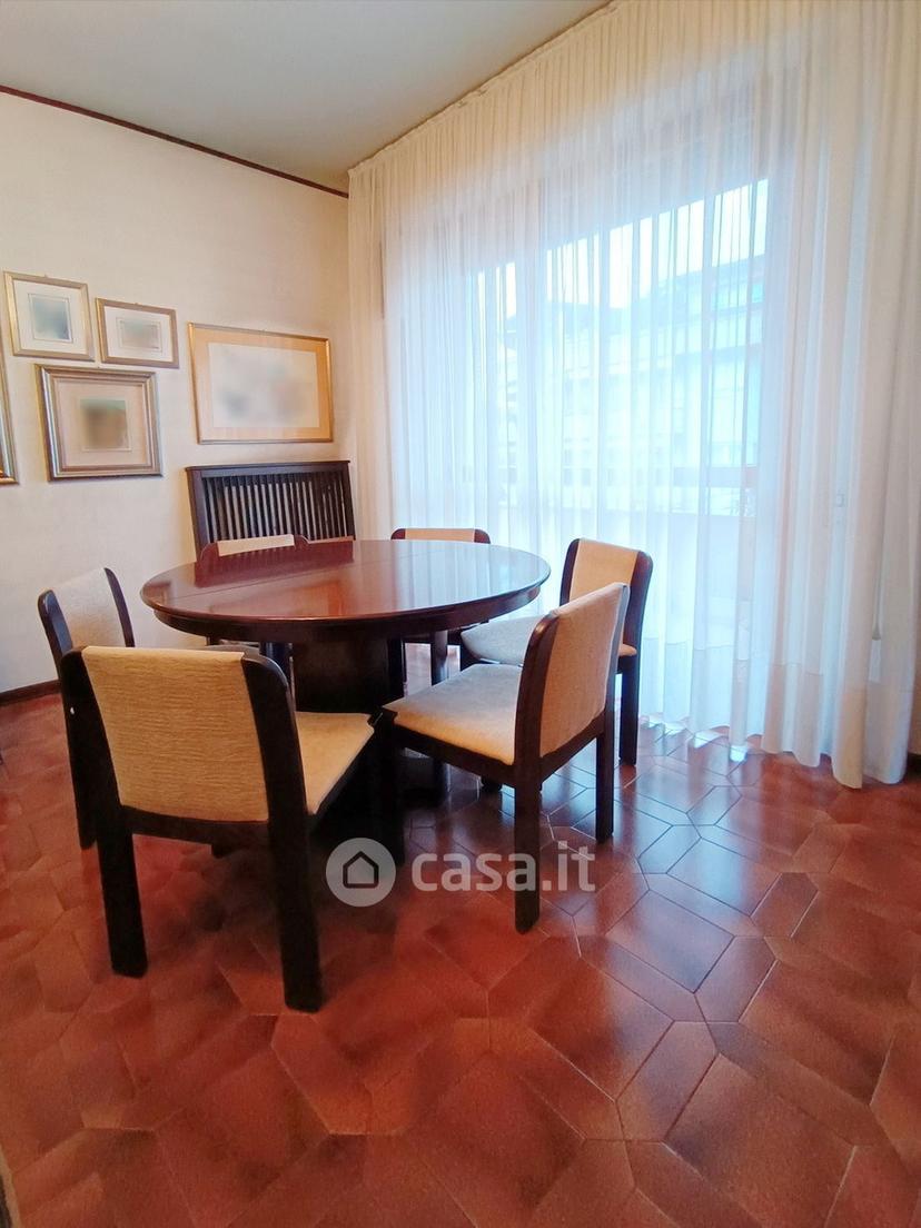 Quadrilocale in Via Carlo Cattaneo 36 — foto 23 di 36