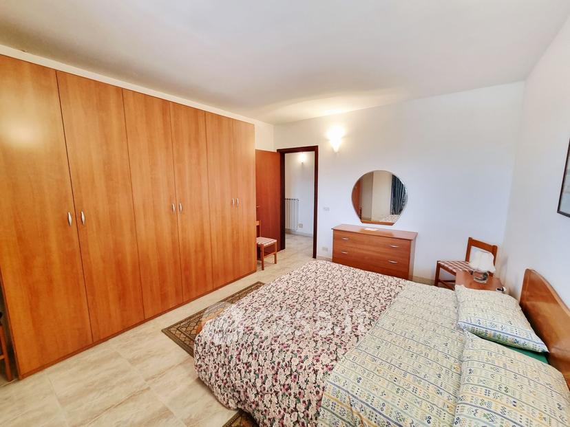 Quadrilocale in Via Frustelle 29 — foto 4 di 23