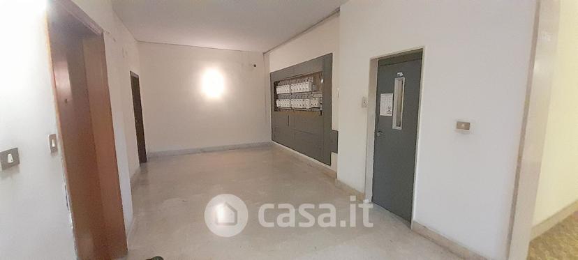 Appartamento in Via Fratelli Cairoli 121 — foto 28 di 30