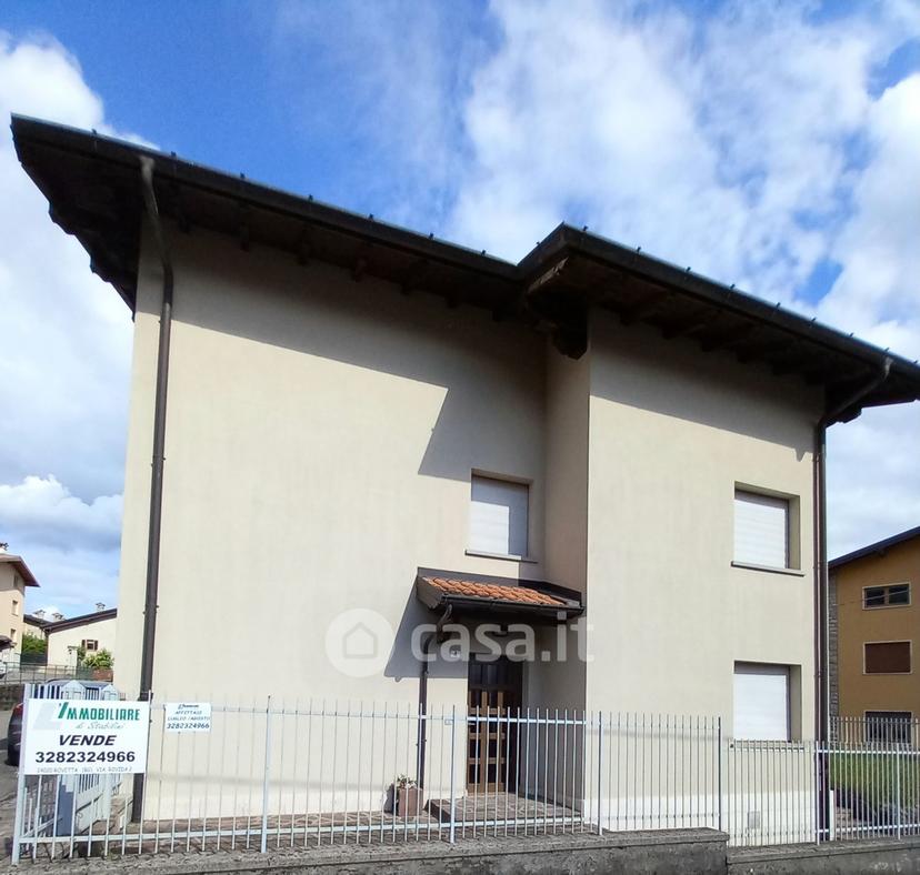 Quadrilocale in Via G. Donizetti 4 — foto 15 di 30