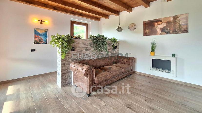 Villa in Via Dosso 10 — foto 20 di 60