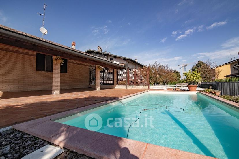 Villa in Via Sandro Pertini 21 — foto 68 di 83