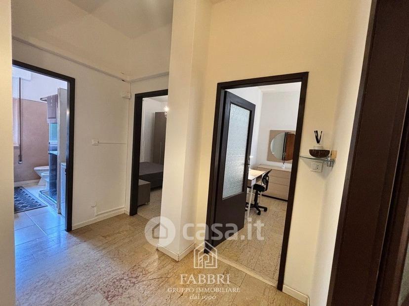 Stanza in Via Lucrezia Aguiari — foto 17 di 33
