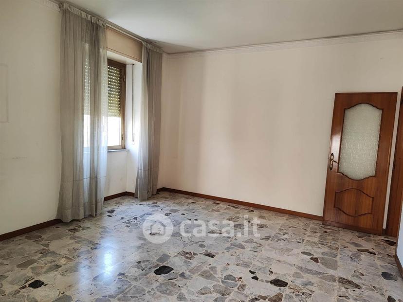 Quadrilocale in Viale Mario Rapisardi 643
