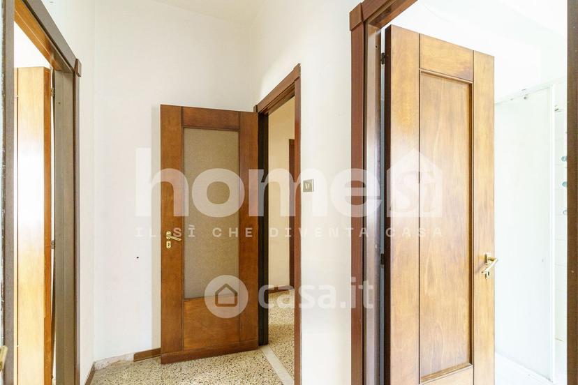 Bilocale in Via Giosuè Carducci 18 — foto 19 di 33