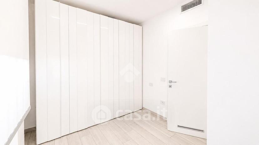 Quadrilocale in Via Fratelli Cairoli 49 — foto 27 di 31