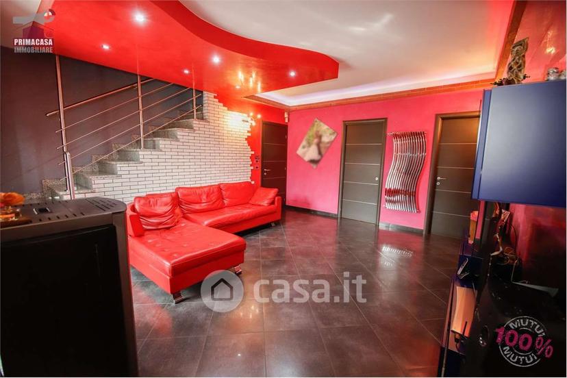 Villa in Via Bergamo 35 — foto 7 di 27
