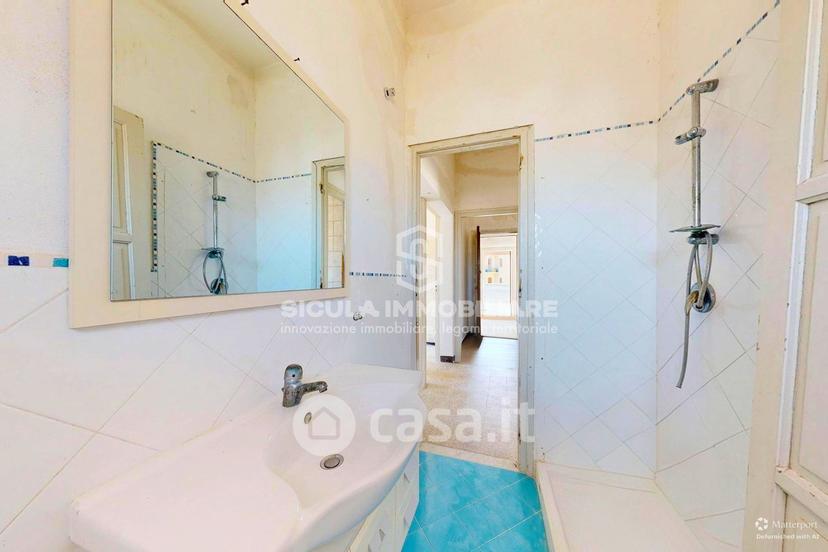 Quadrilocale in Via d'Annunzio 7 — foto 29 di 38