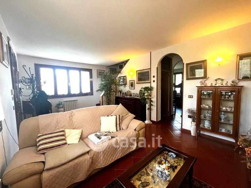 Villa in Via Tommaso Moro — foto 31 di 47
