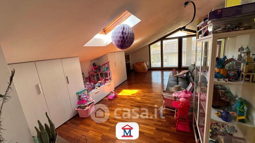 Quadrilocale in Via Giosuè Carducci — foto 12 di 27