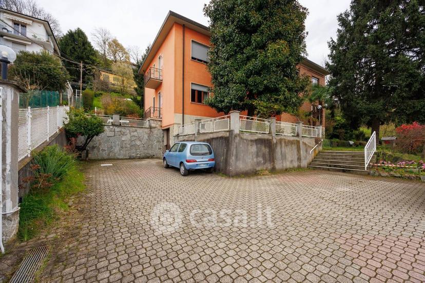 Appartamento in Via Macrino d'Alba — foto 2 di 33