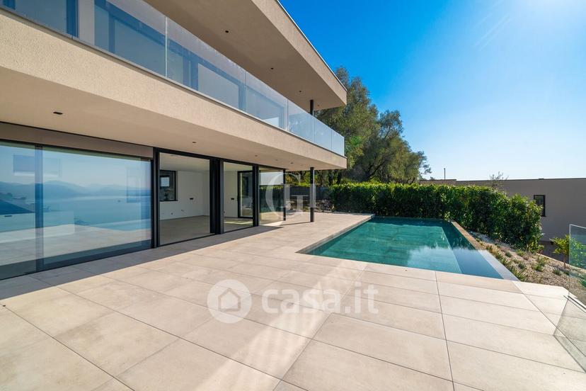 Villa in Via Gioacchino Rossini — foto 31 di 41
