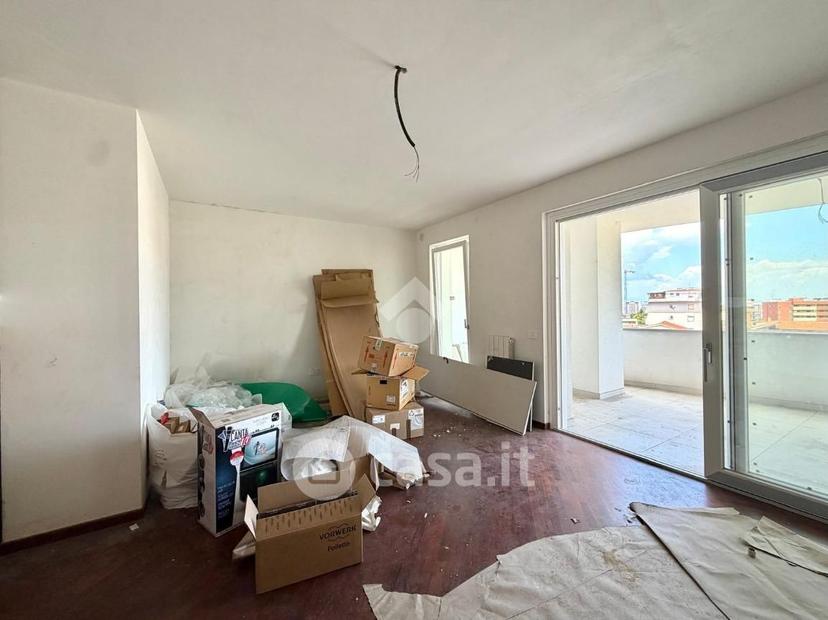 Trilocale in Via Angelo de Fiore 26 — foto 12 di 17
