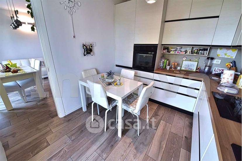 Trilocale in Via Bartolomeo Colleoni 25 — foto 3 di 27