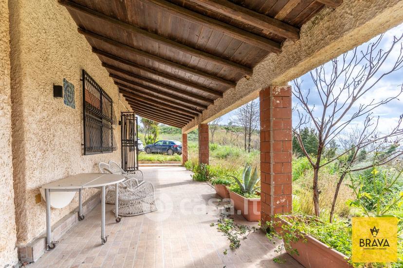 Villa in Via Giacheria — foto 32 di 72