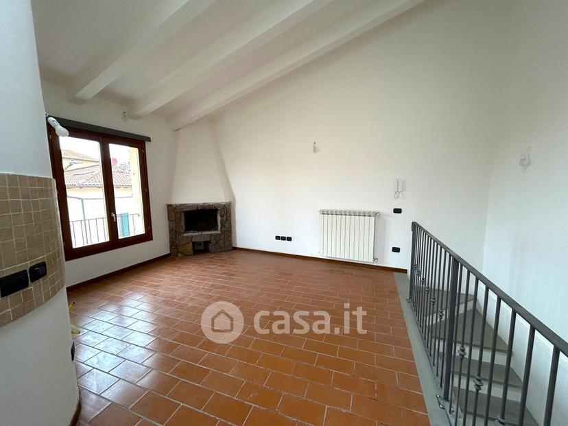 Trilocale in Via Vecchio Ponte 1 — foto 12 di 30