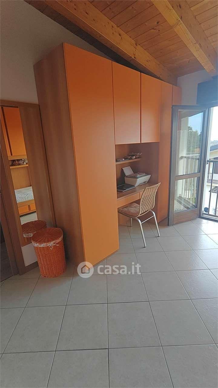 Trilocale in Via Peschiera 20
