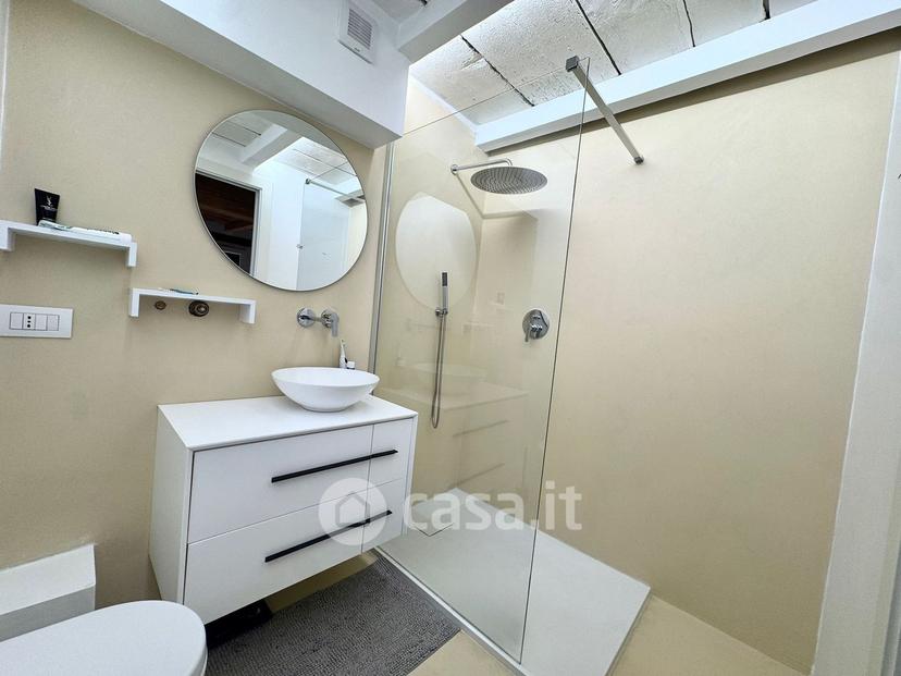 Monolocale in Via Galliera — foto 3 di 23