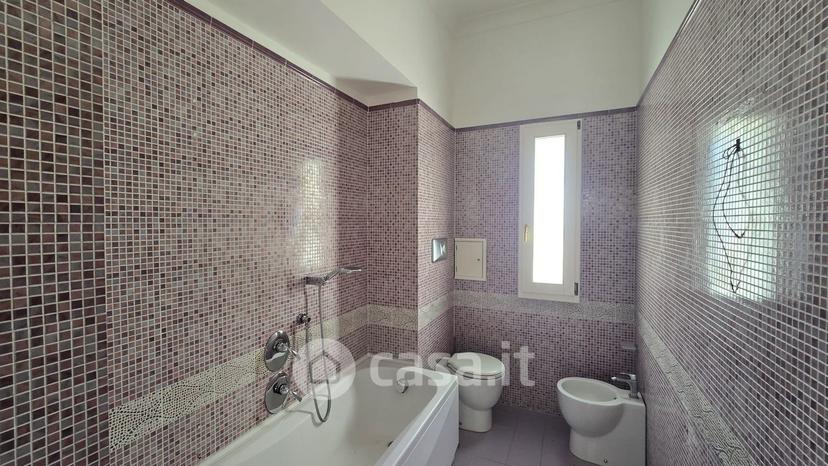 Quadrilocale in Via Aniello Falcone 428 — foto 6 di 20