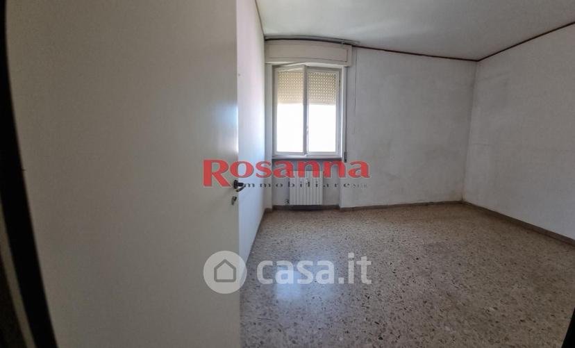 Quadrilocale in Via Alfredo Ascoli 57127 — foto 31 di 46