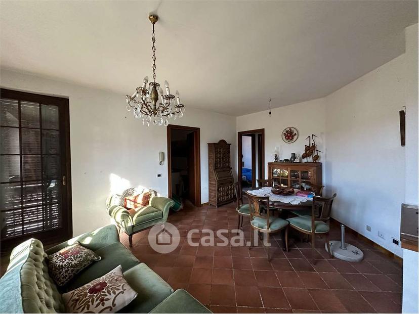 Villa in Via della Vigna 32 — foto 8 di 25