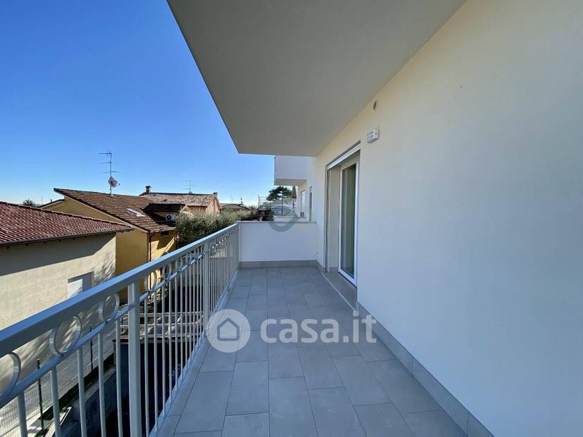 Trilocale in Via San Chiara 1 — foto 15 di 17