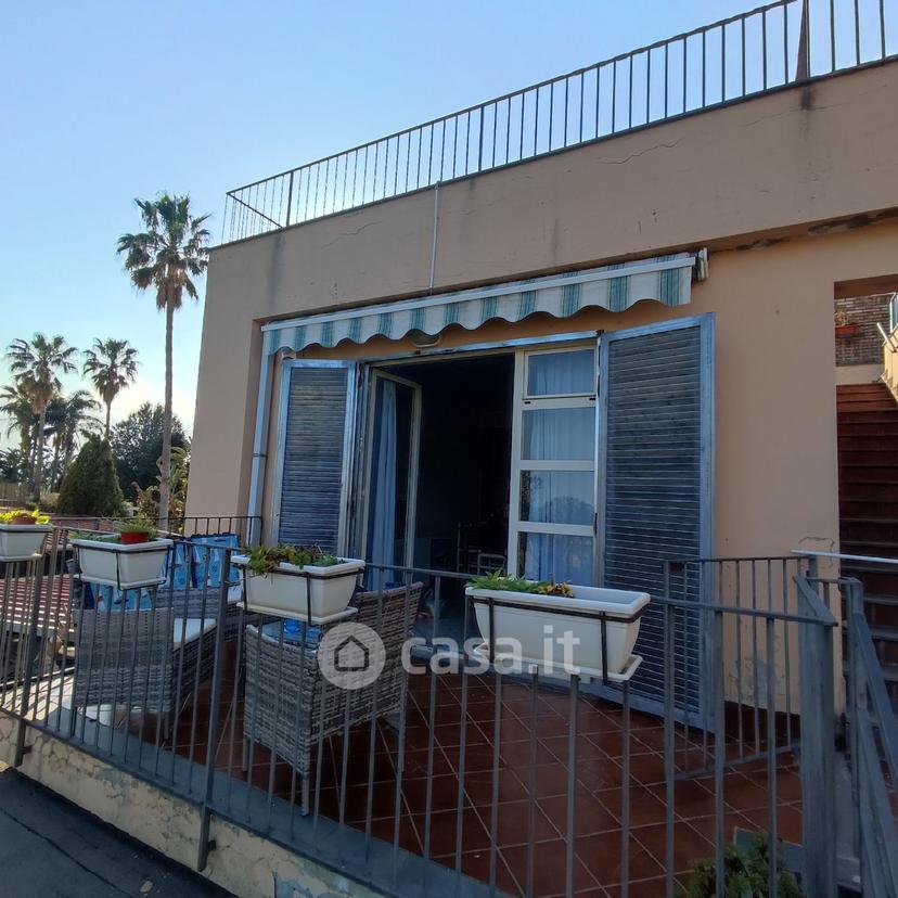 Bilocale in Lungomare Cottone 20 — foto 3 di 11