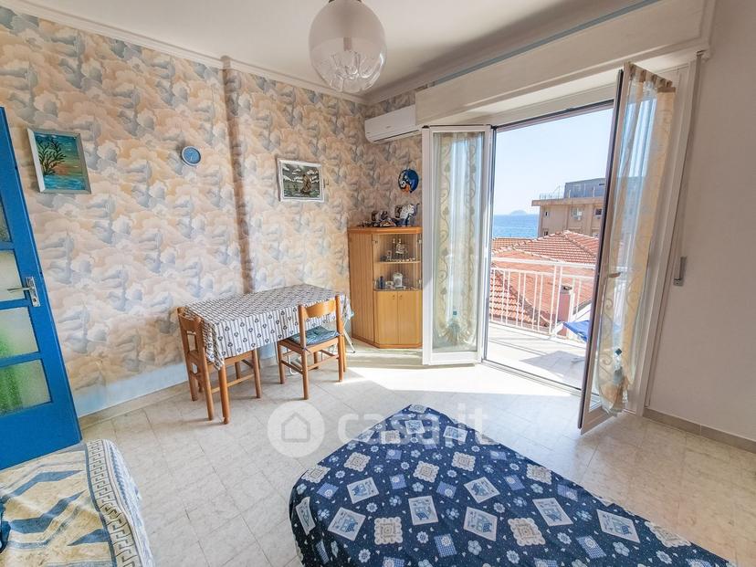 Trilocale in Scalinata delle Rose 4 — foto 12 di 27