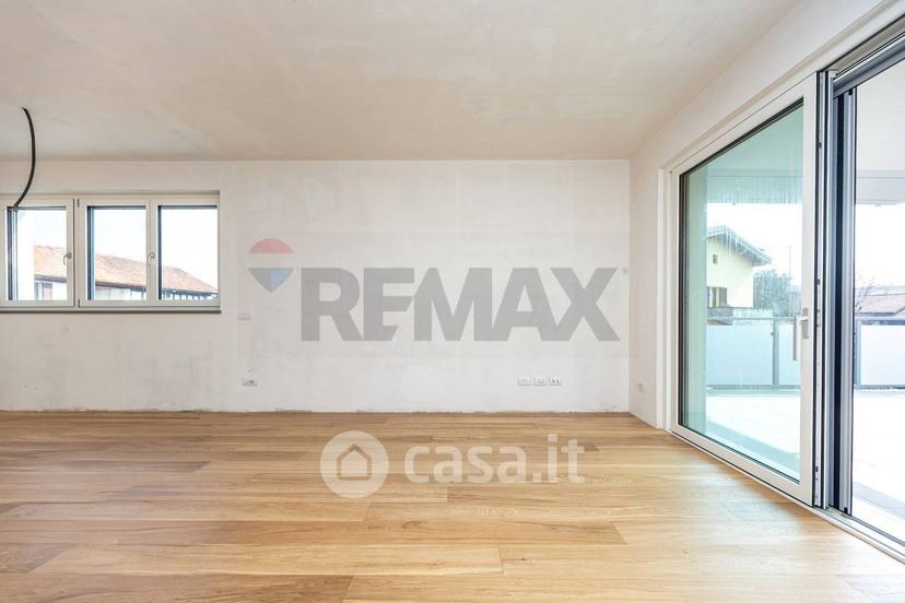Trilocale in Via Piave 23 — foto 34 di 51