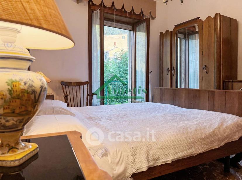 Appartamento in Via Procusi — foto 21 di 58