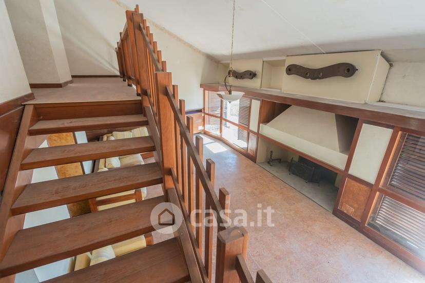 Villa in Via Per Bregazzana — foto 39 di 40