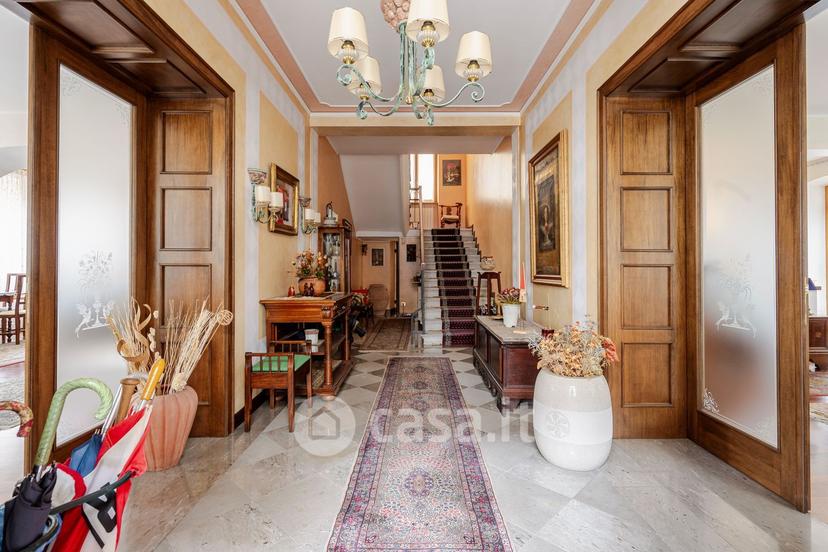 Villa in Via Don Giovanni Minzoni — foto 38 di 81