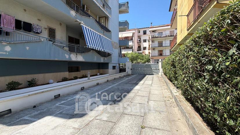 Trilocale in Via Alcide de Gasperi 7 — foto 17 di 54