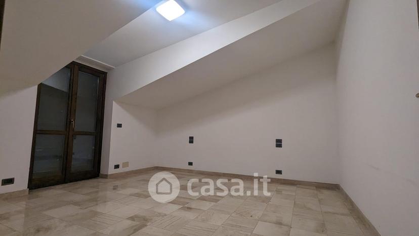 Villa in Via Rosselli 27 — foto 20 di 43