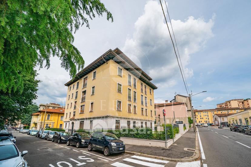 Quadrilocale in Via Quarto dei Mille — foto 27 di 40