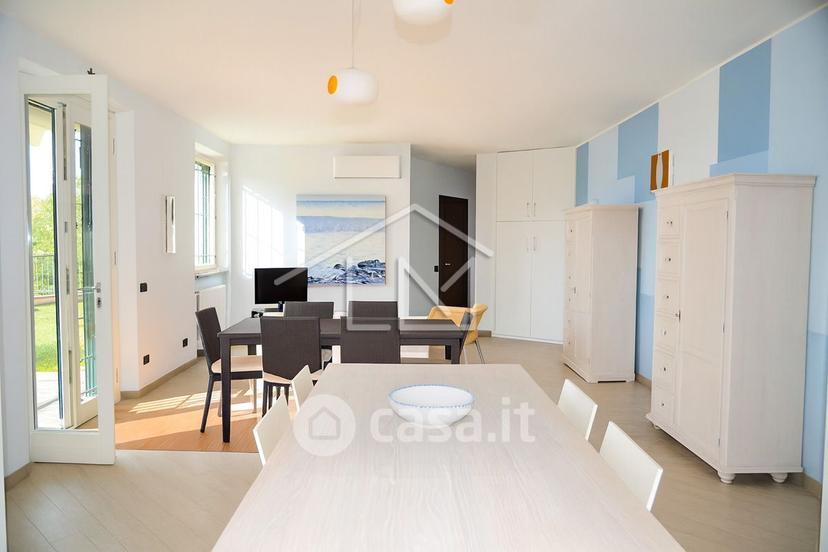 Villa in Via Militare — foto 20 di 28