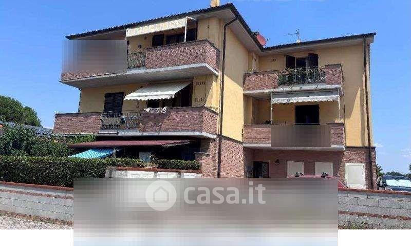 Appartamento in Via Aldo Moro 40