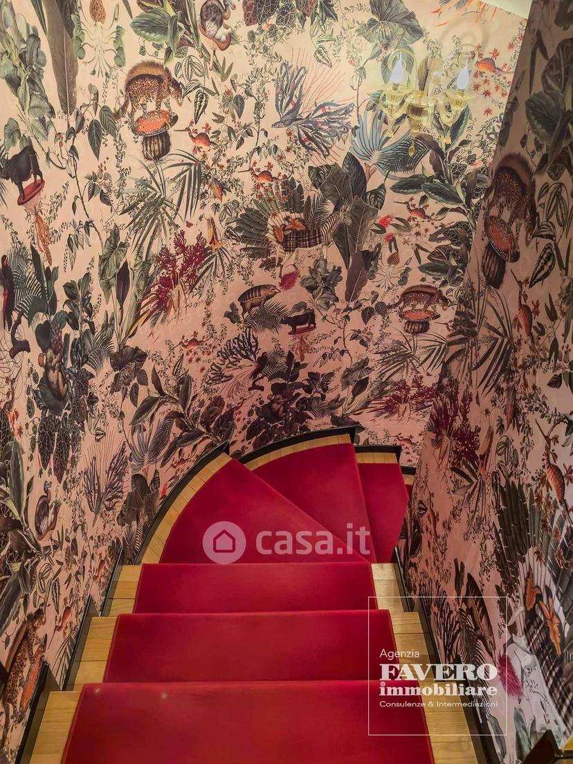 Villa in Piazza G. Marconi 28 — foto 22 di 54