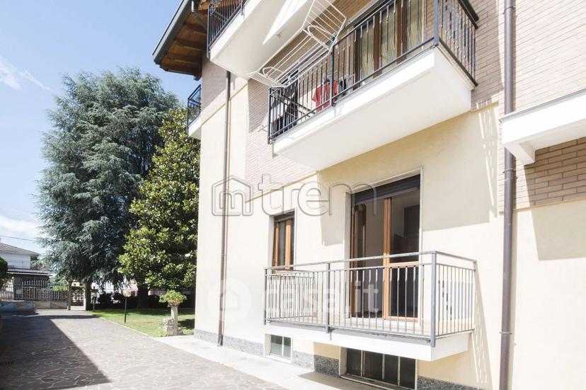 Trilocale in Via Pace 7 — foto 5 di 33