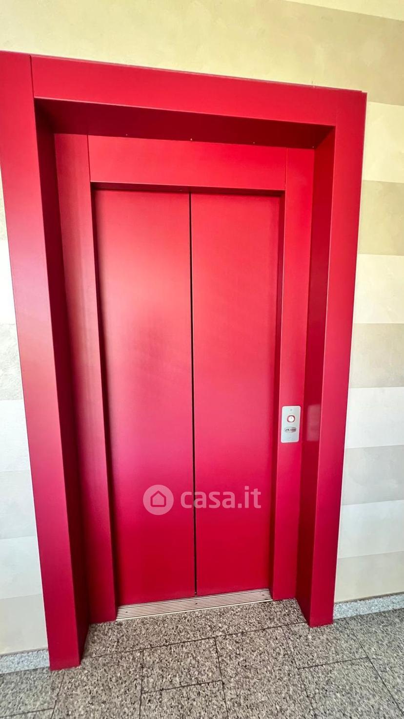 Trilocale in Via Hans Christian Andersen — foto 17 di 33