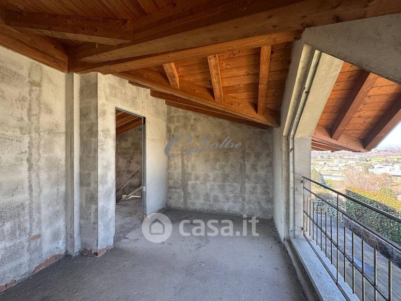 Villa in Villaggio Trieste — foto 21 di 25