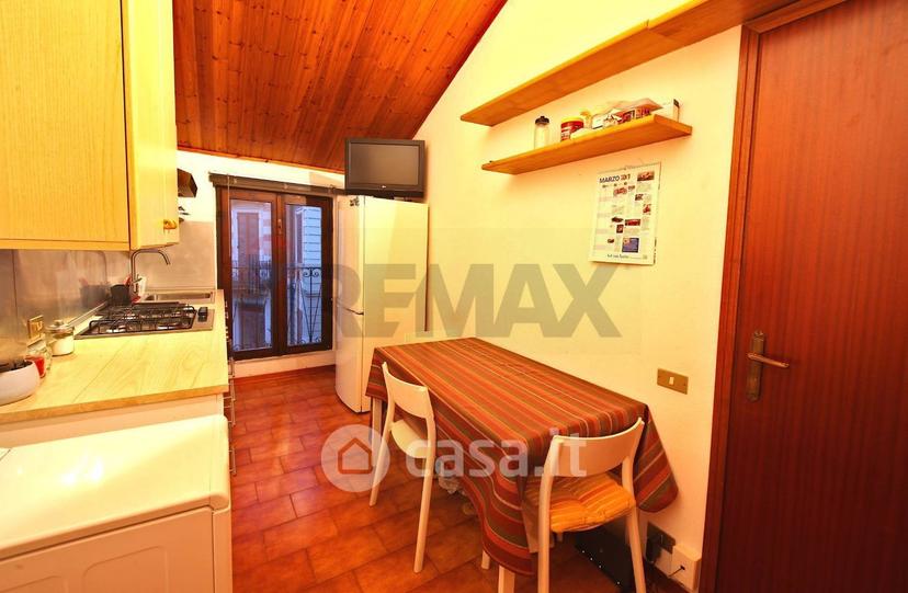 Bilocale in Via Unità 8 — foto 9 di 12