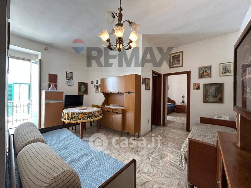 Quadrilocale in Via Fratelli Cocle 13 — foto 21 di 37