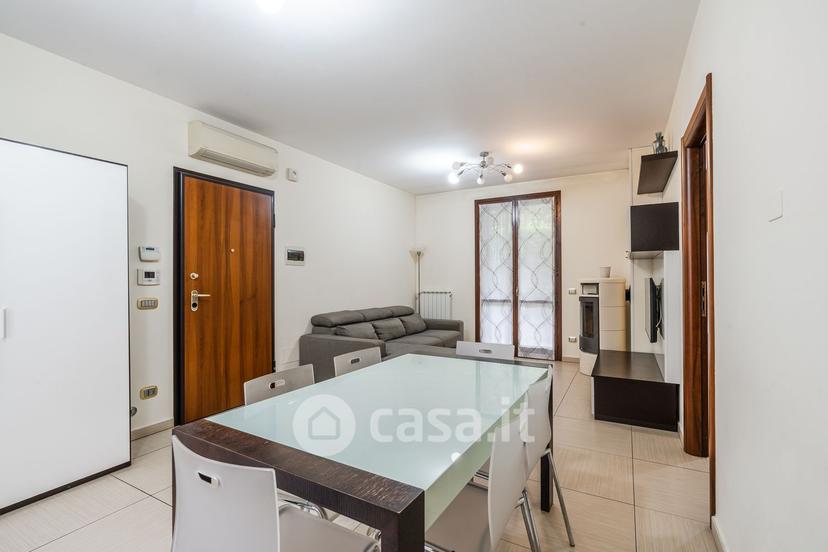 Trilocale in Quartiere Don Reverberi 49 — foto 12 di 39
