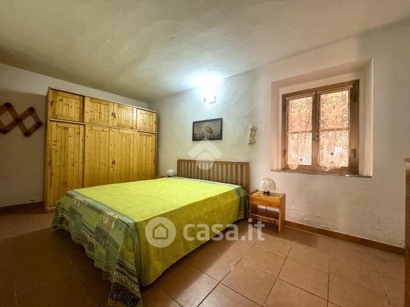 Trilocale in Via Mazzini 6 — foto 6 di 28