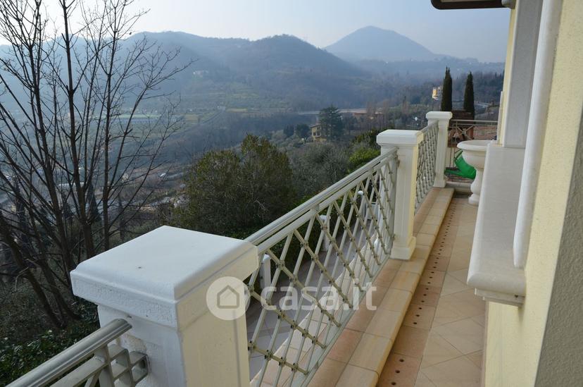 Villa in Via Federico Odorici 68 — foto 12 di 53