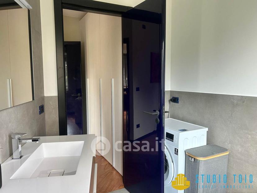 Bilocale in Via Pietro Torrione 12 — foto 2 di 23