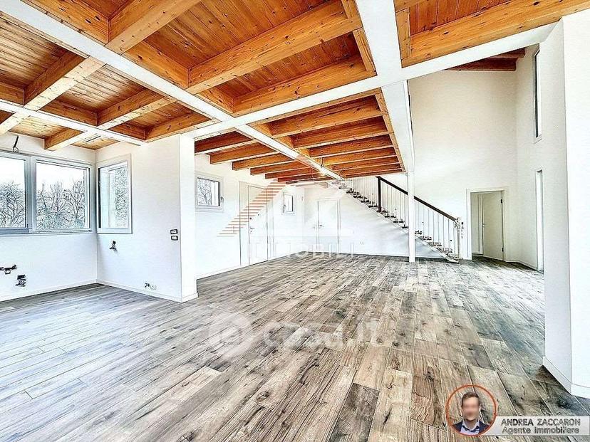 Villa in Via Larghe Ongaresca — foto 17 di 43